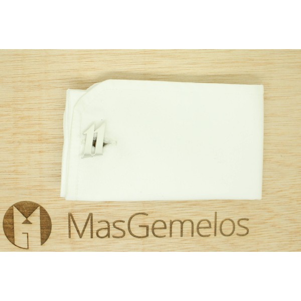 Gemelli per camicia Numeri 11 personalizzati tipo di carattere Argento