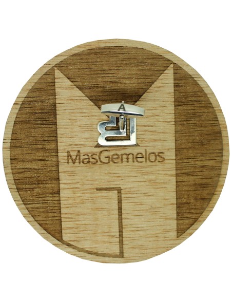 Serviço de personalização de gravação em abotoaduras de camisas