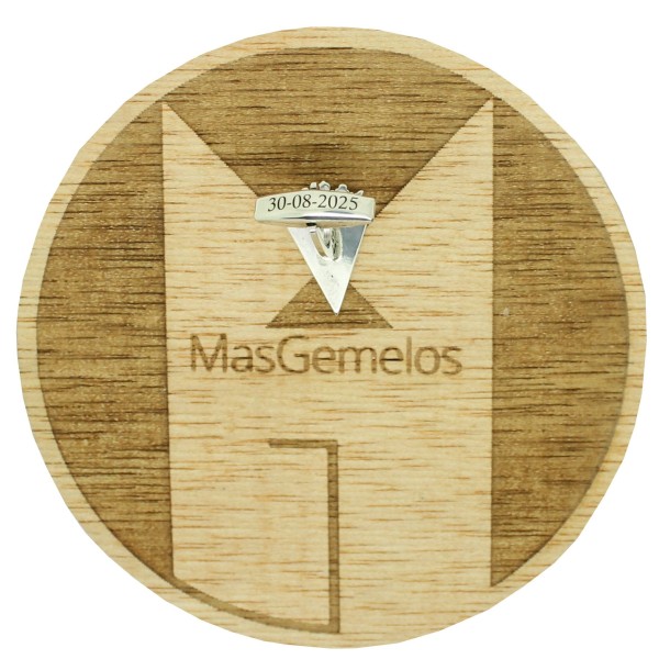 Serviço de personalização de gravação em abotoaduras de camisas