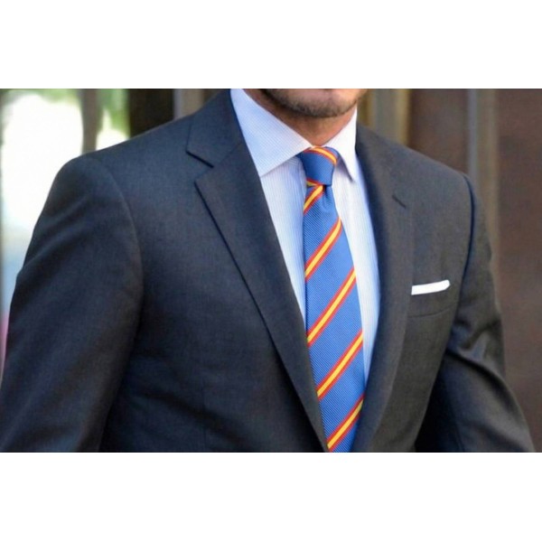 Corbata com bandeira Espanha diagonal azul claro