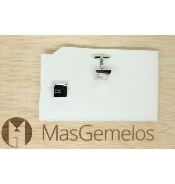 3D Silver Control and Escape Cufflinks 